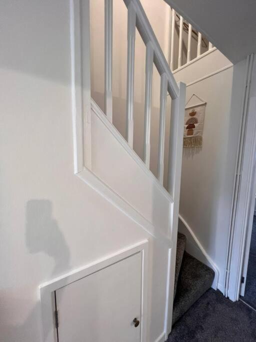 Bridge Place - Spacious Home With Plenty Of Beds! ميرثير تيدفيل المظهر الخارجي الصورة